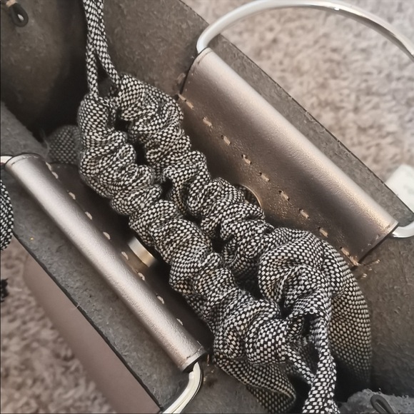 Zara rose gold multi-position crossbody bag - Picture 4 of 4